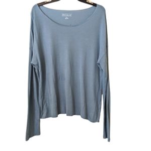 🌟 For The Republic Blue Longsleeve Scoop Neck Top